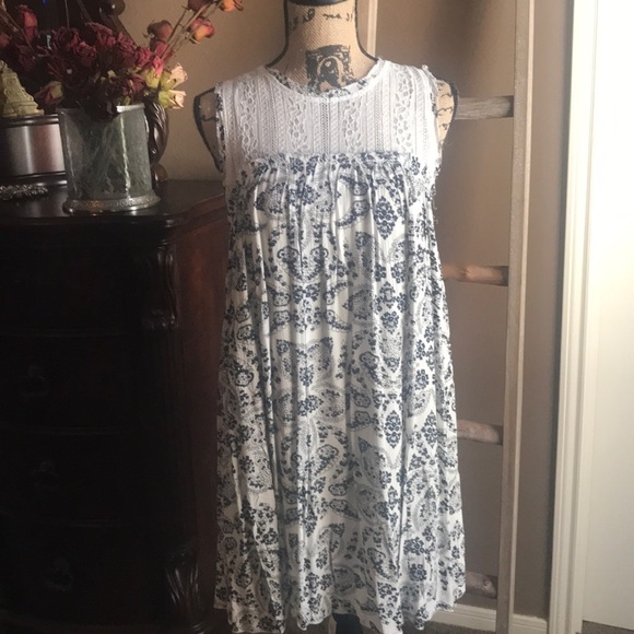 REDUCED‼️ Altar’d State Dress - Picture 1 of 8